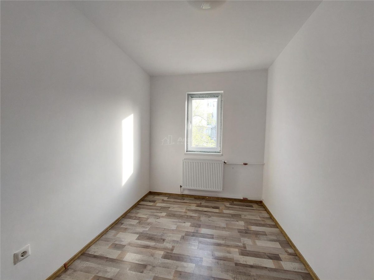 3 camere, 48 mp, etaj 2, complet renovat, zona Crang, Aleea Tineretului - foto 7