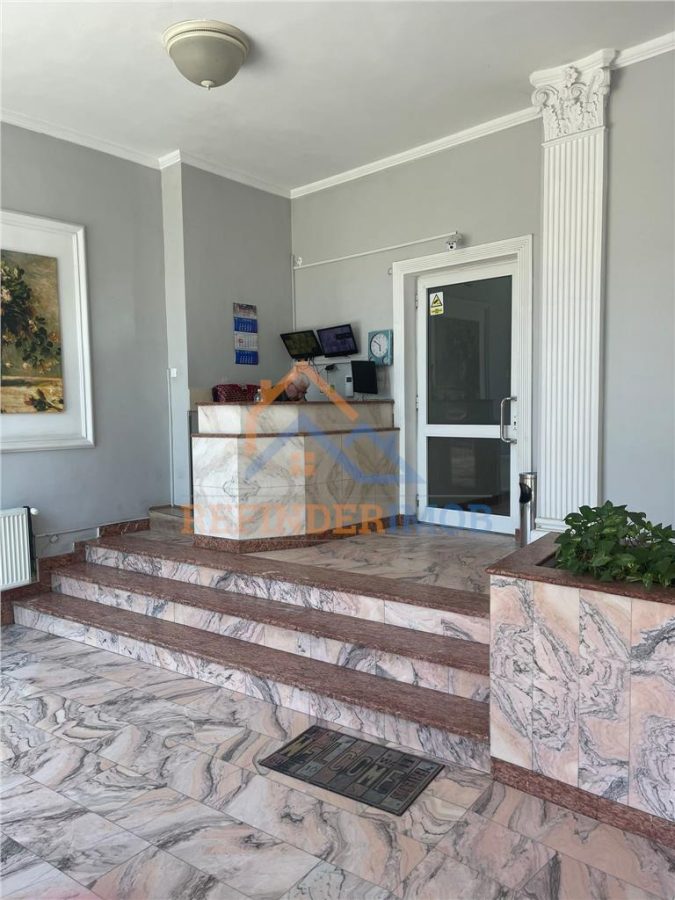 Penthouse Unirii â€“ Rond Alba Iulia  Vedere panoramică 67 mp  3 balcoane - foto 7