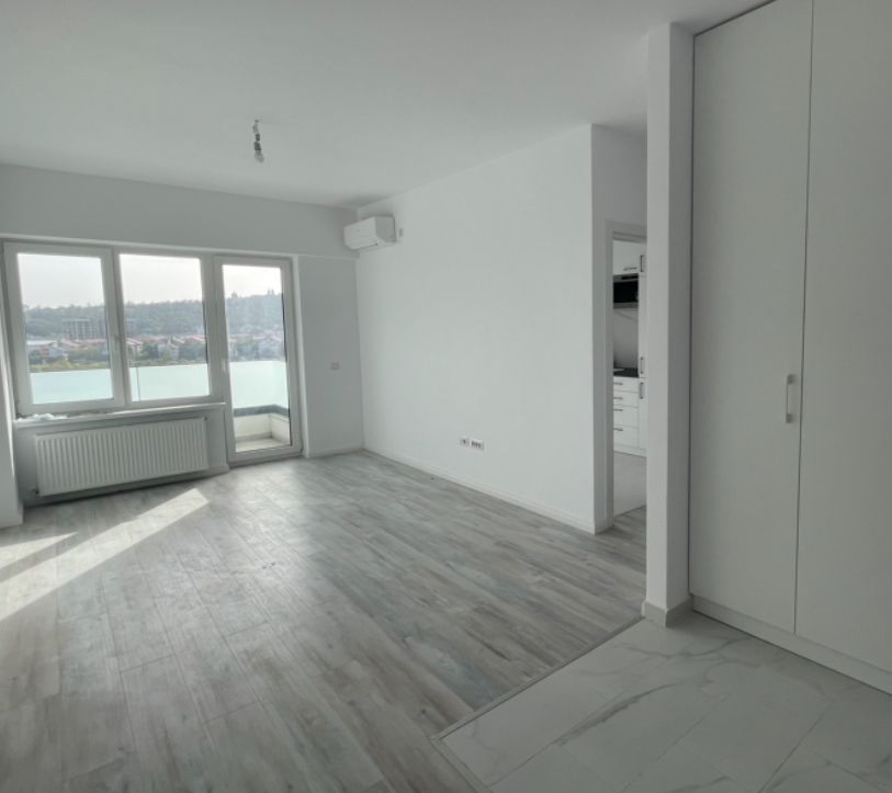 1 CAM CENTRU PALAS , PARCARE,PRIMA INCHIRIERE UNIREA TOWERS DEC - 430EUR - foto 20