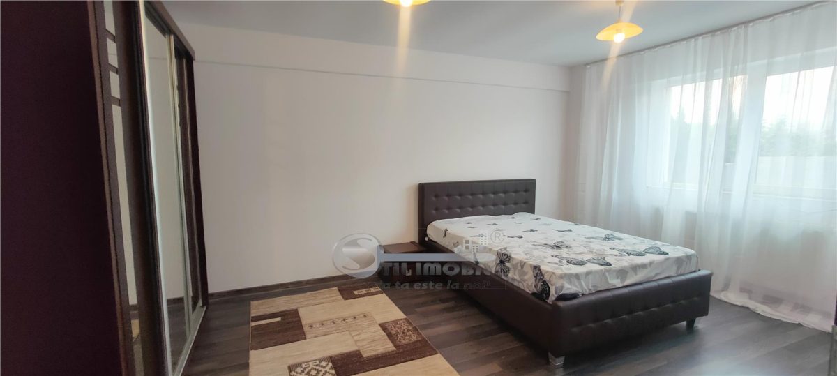 1 CAM BUCIUM LID NOU DECOMANDAT CU TERASA - 