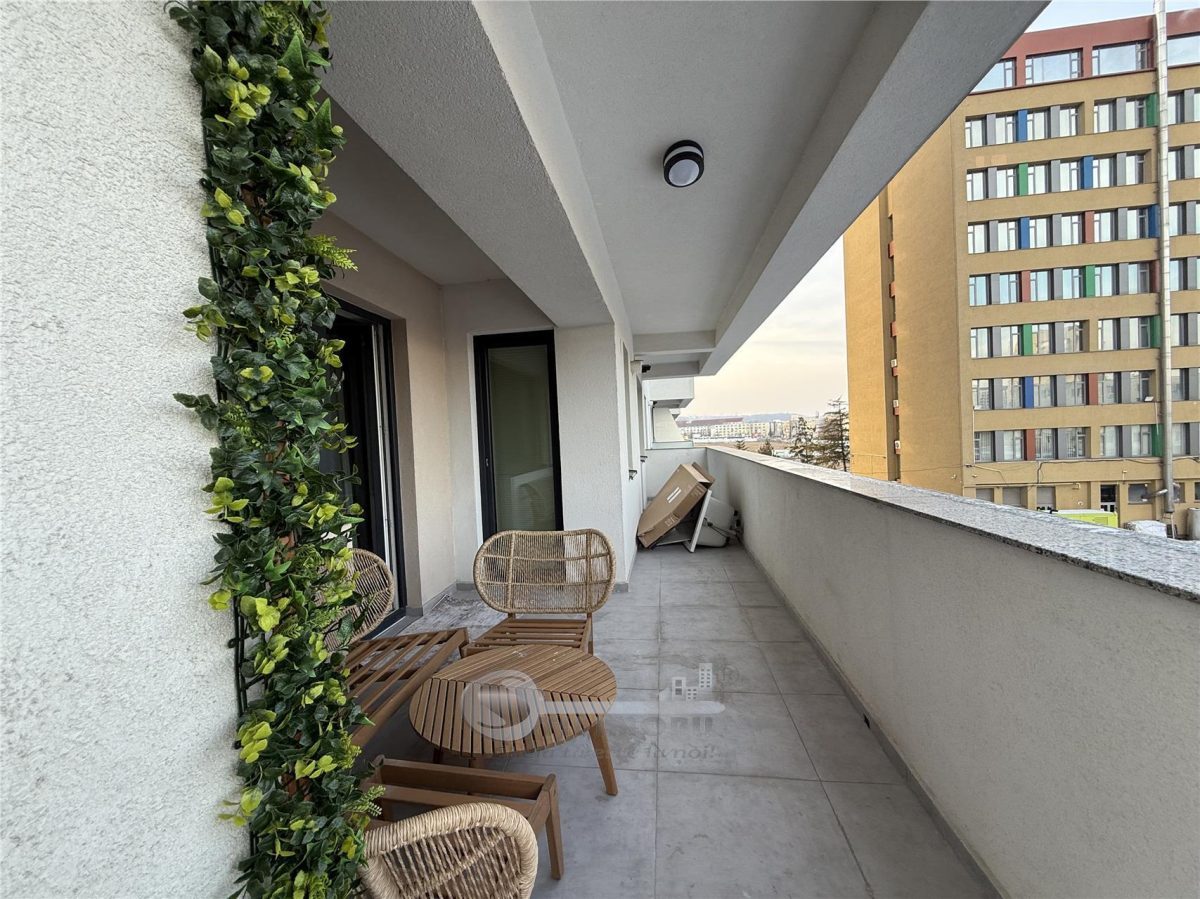 2 CAM , CENTRU PODU ROS PALAS, PARCARE , LUX - foto 11