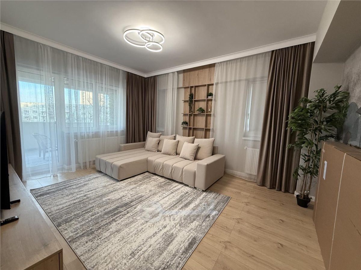 2 CAM , CENTRU PODU ROS PALAS, PARCARE , LUX - foto 13