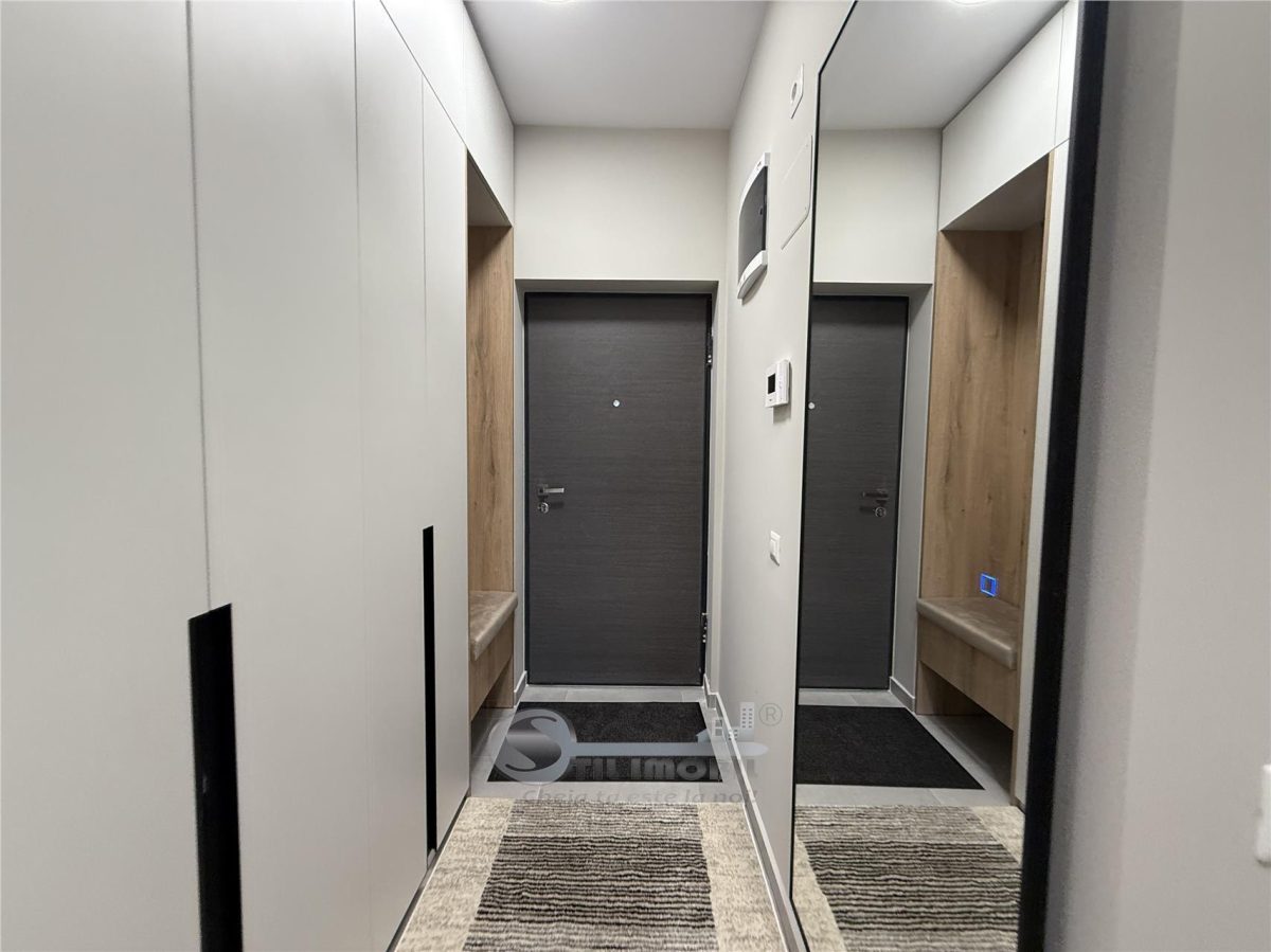 2 CAM , CENTRU PODU ROS PALAS, PARCARE , LUX - foto 15