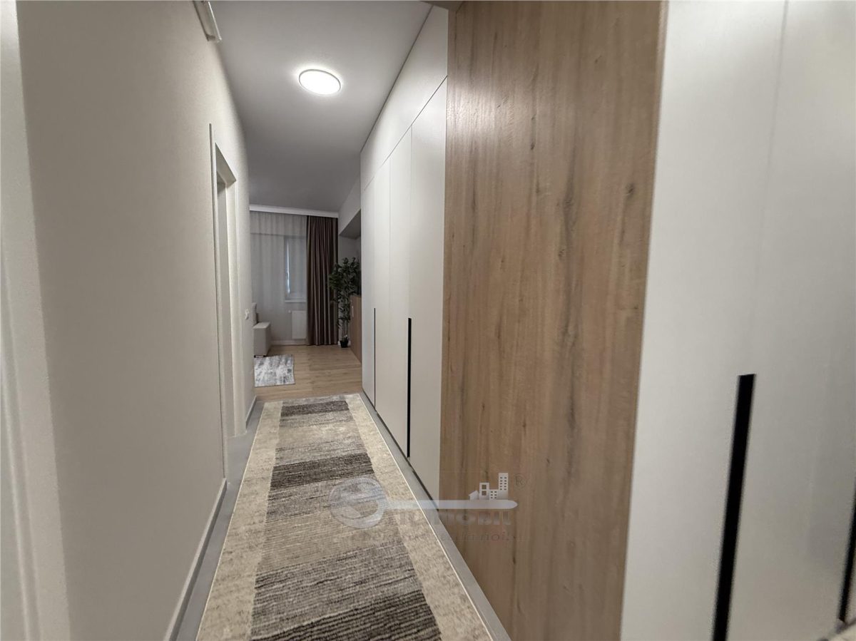 2 CAM , CENTRU PODU ROS PALAS, PARCARE , LUX - foto 19