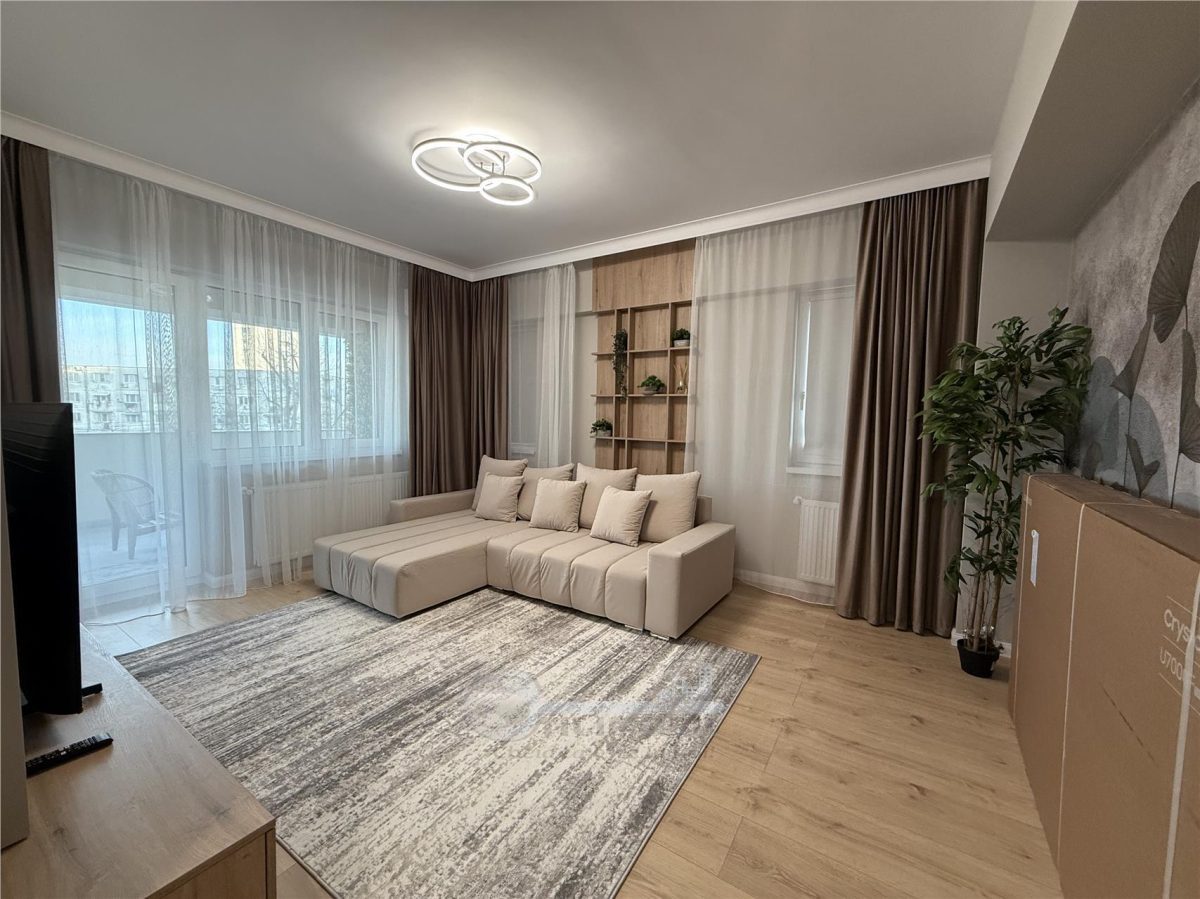 2 CAM , CENTRU PODU ROS PALAS, PARCARE , LUX - foto 3