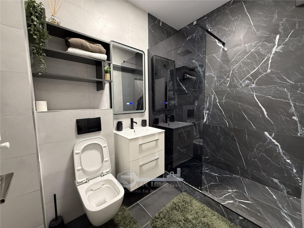 2 CAM , CENTRU PODU ROS PALAS, PARCARE , LUX - foto 6