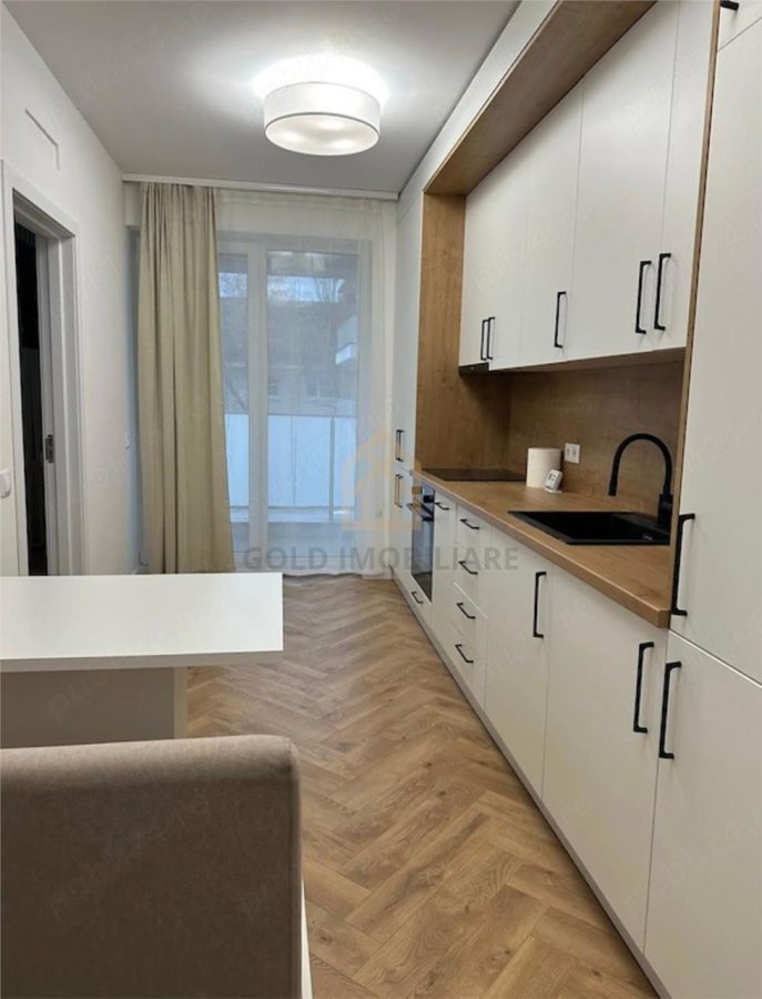 Apartament cu o camera de închiriat - Imobil Nou - Str. Ștefan cel Mare - 