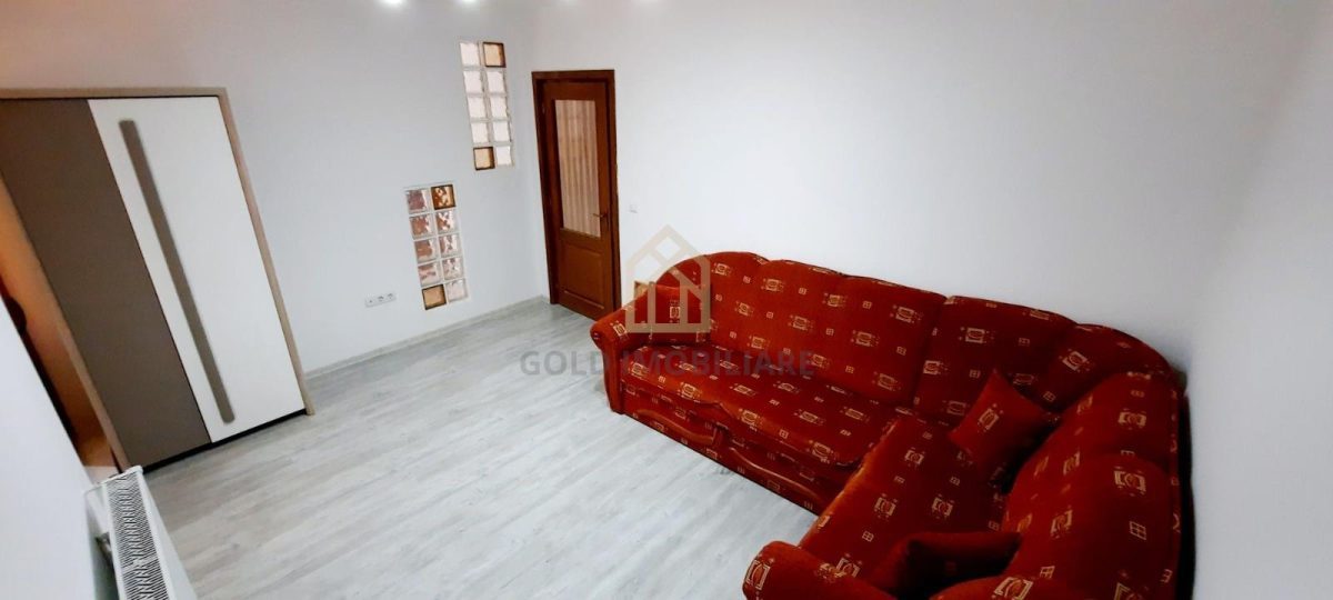 Apartament Spațios în Vilă de Închiriat - foto 7