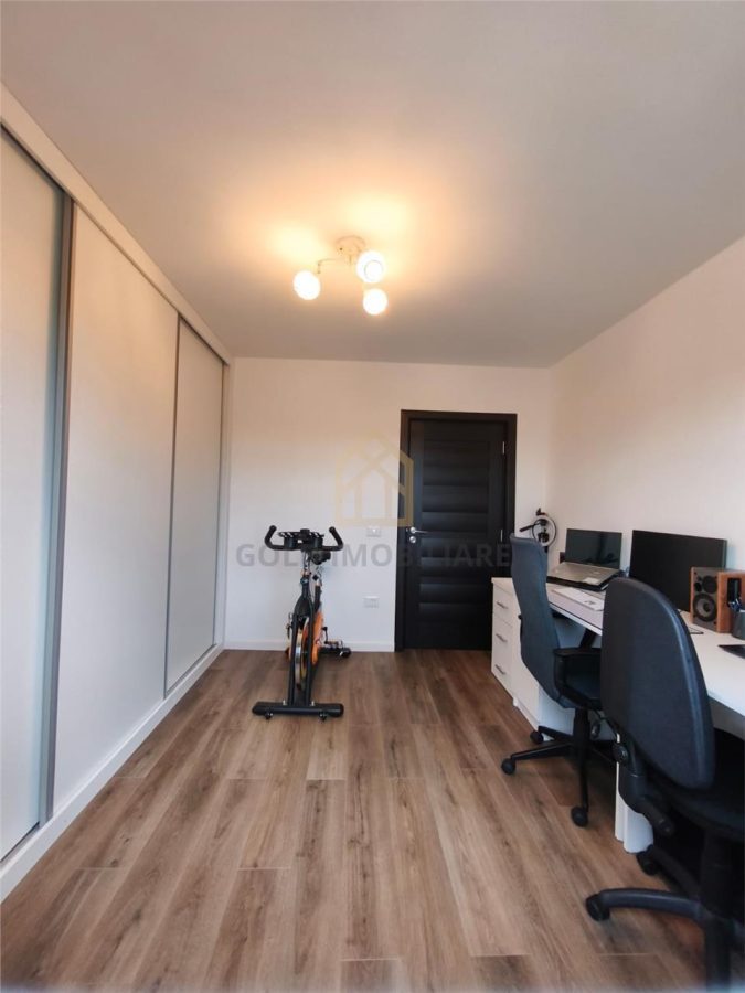 Casă 4 camere de vânzare â€“ Cătălina - foto 9