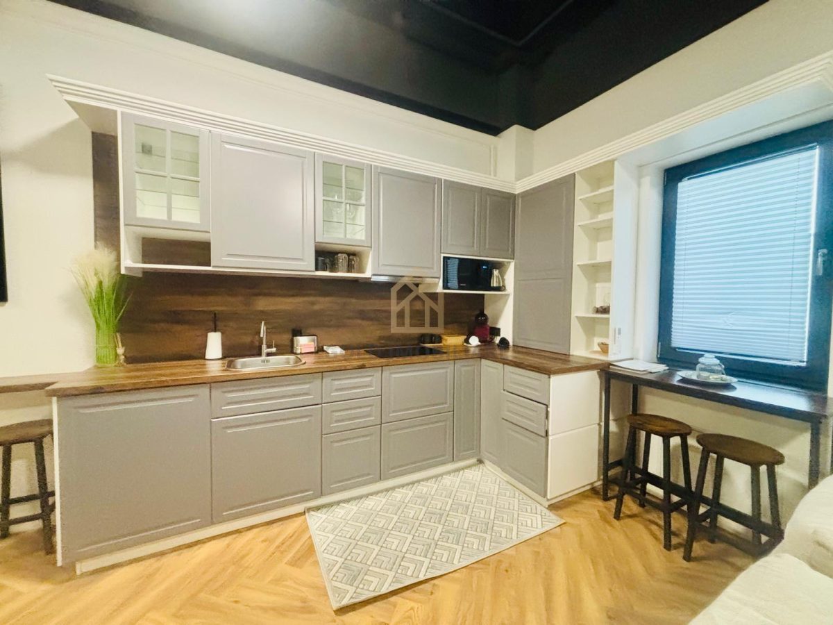 Studio modern de vânzare  Ultracentral  Investiție ideală - foto 2