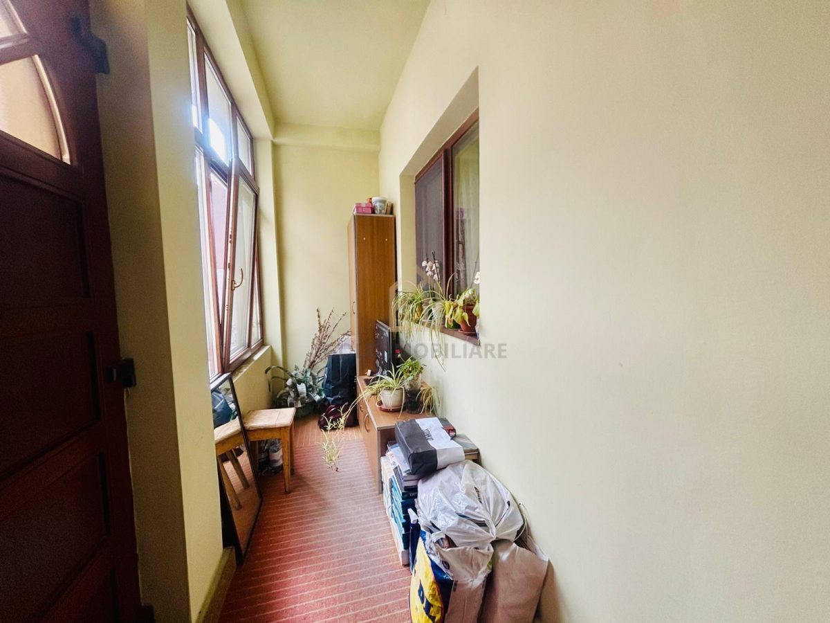 Casă de vânzare â€“ 3 camere, zonă excelentă, lângă Parcul Mare, Baia Mare - foto 3