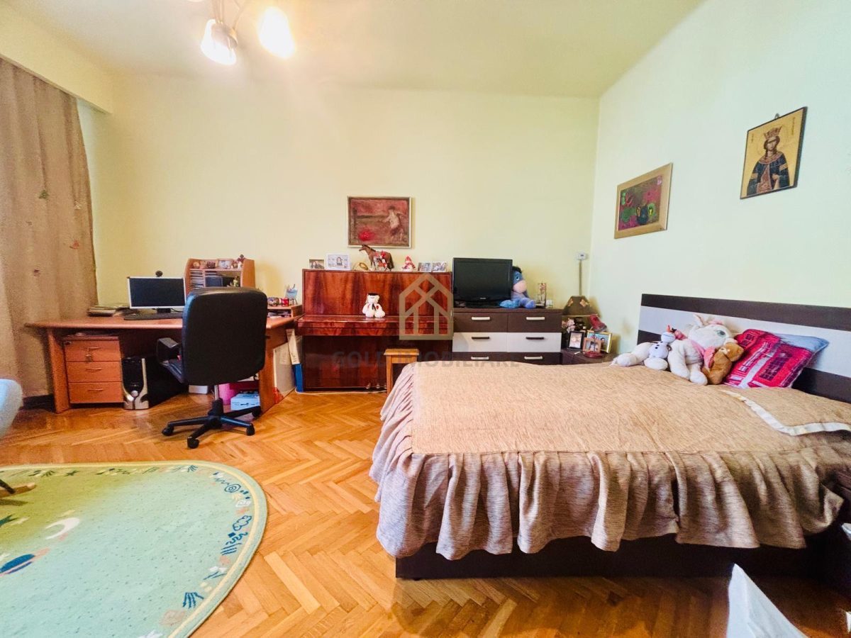 Casă de vânzare â€“ 3 camere, zonă excelentă, lângă Parcul Mare, Baia Mare - foto 5