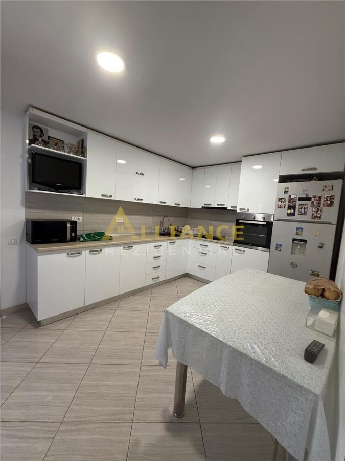 Â Casa individuala de vanzare in Popesti Leordeni â€“ locatie excelenta! - foto 5