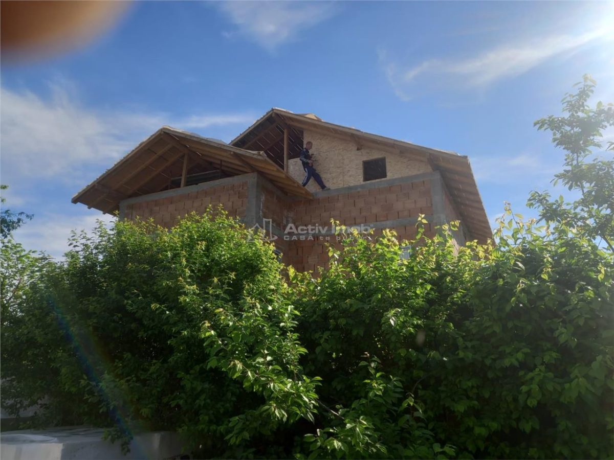 Casa Individuala - Primaria Tunari - 7 camere -4 bai - 280mp - 300mp teren - foto 7