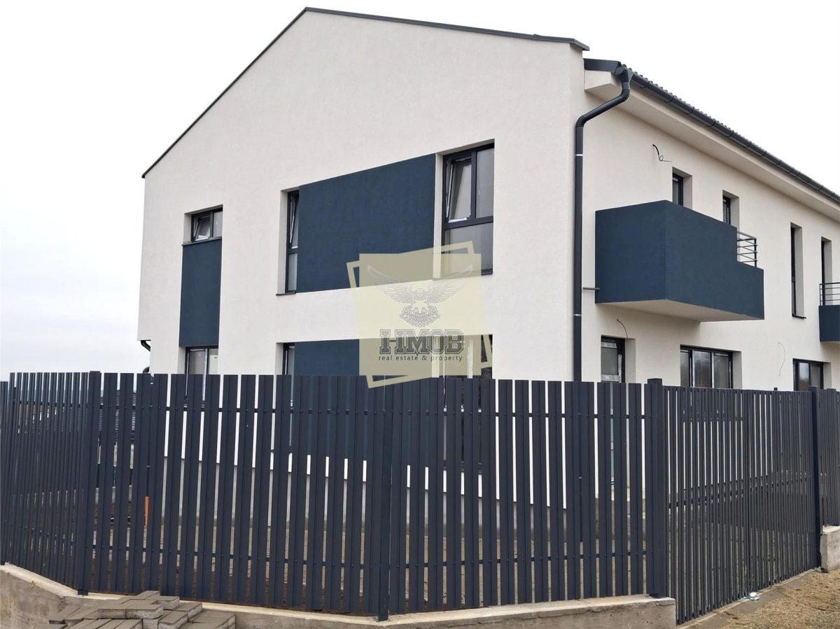 Casa tip duplex cu 4 camere 2 bai si 300 mp teren in zona Calea Cisnadiei - foto 13