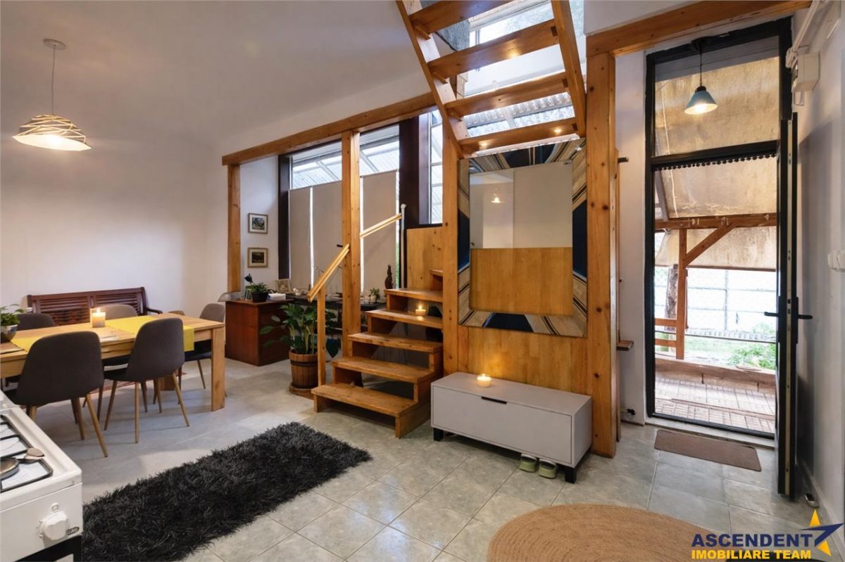 Film& 3D!Coltul tau rustic la casa,Central, Targu Mures.. - foto 8