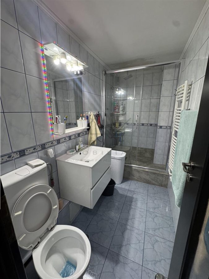 APARTAMENT 2 CAMERE 13 SEPTEMBRIE - DRUMUL SARII  ALEEA BOTORANI - foto 9