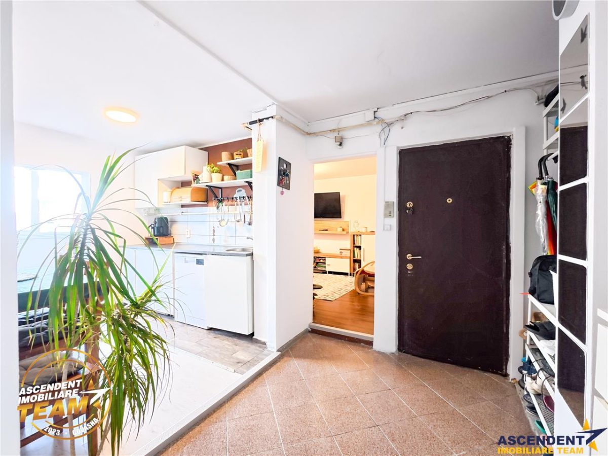 FILM& 3D!Apartament decomandat,3 camere,rezidential/servicii,Central,Sfantu Gheorghe. - foto 14