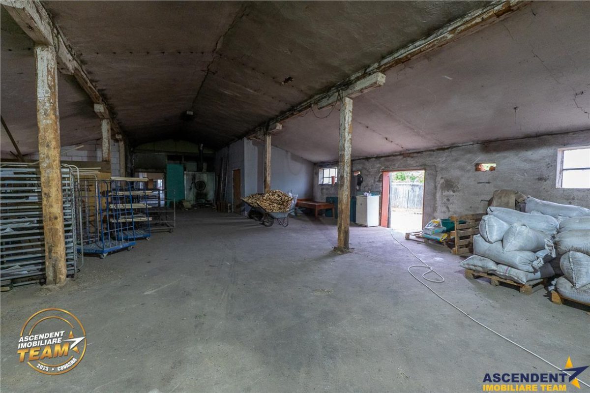 Spatiu comercial+afacere functionala: brutarie,rute de distributie,Ghelinta - foto 9