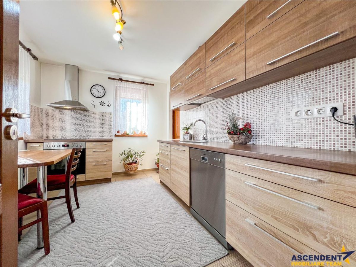 Film& Tur 3D! Refugiu idilic la Arcus: confort modern imbratisat de natura - foto 2