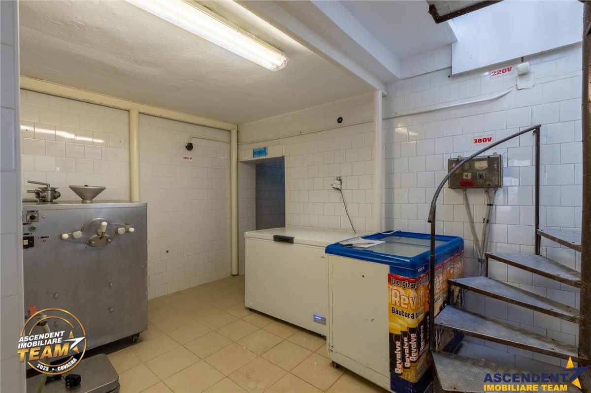 Fabrica de produse lactate+ birouri + 1.300mp teren, Ilieni, Covasna - foto 18