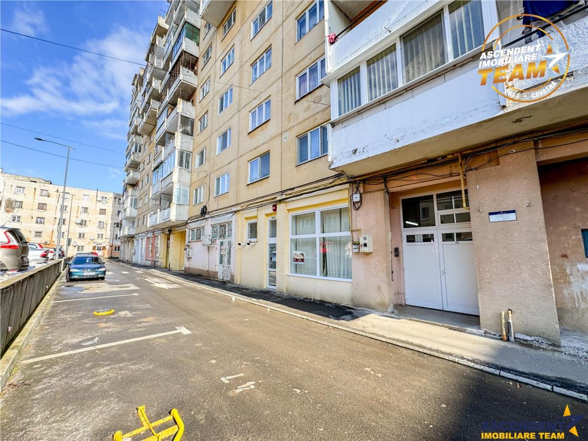 Film! Apartament cu 3 camere, decomandat, Ciucului, Sfantu Gheorghe - foto 13