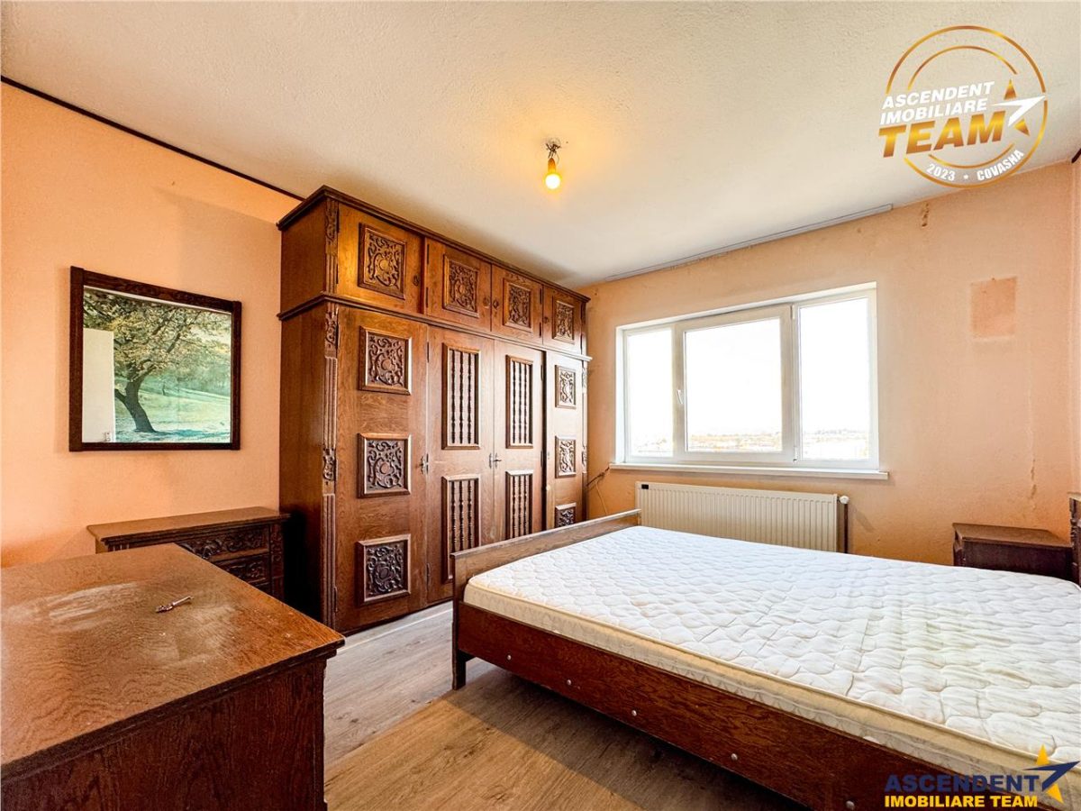 Film! Apartament cu 3 camere, decomandat, Ciucului, Sfantu Gheorghe - foto 3