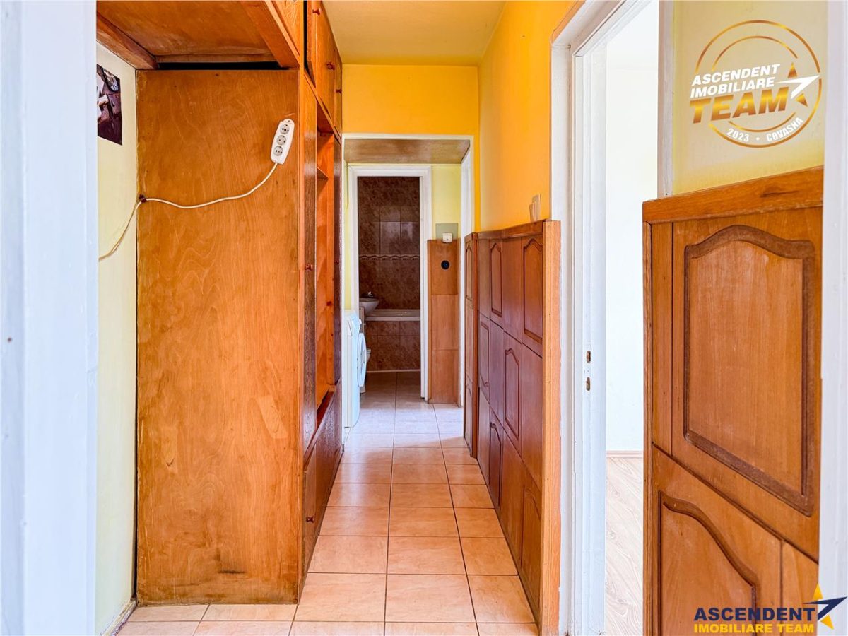 Film! Apartament cu 3 camere, decomandat, Ciucului, Sfantu Gheorghe - foto 22