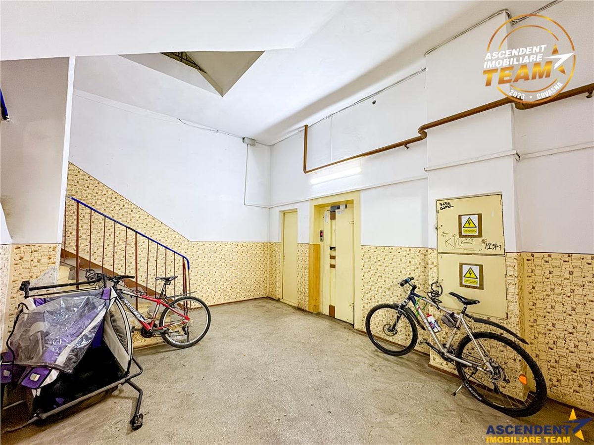 Film! Apartament cu 3 camere, decomandat, Ciucului, Sfantu Gheorghe - foto 24