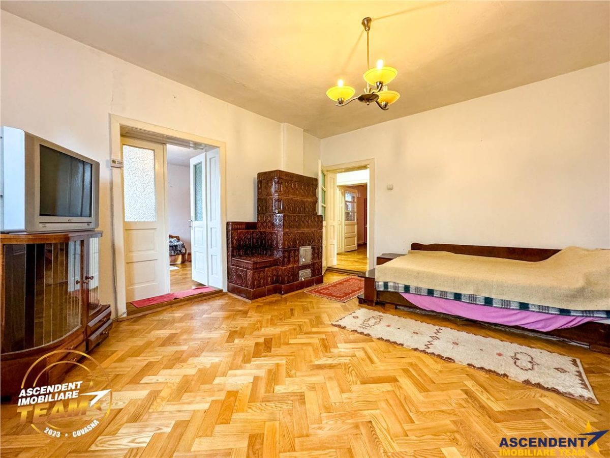 FILM&3D! Casa ospitaliera,curte si gradina asortata,arie linistita,Simeria,Sfantu Gheorghe - foto 2