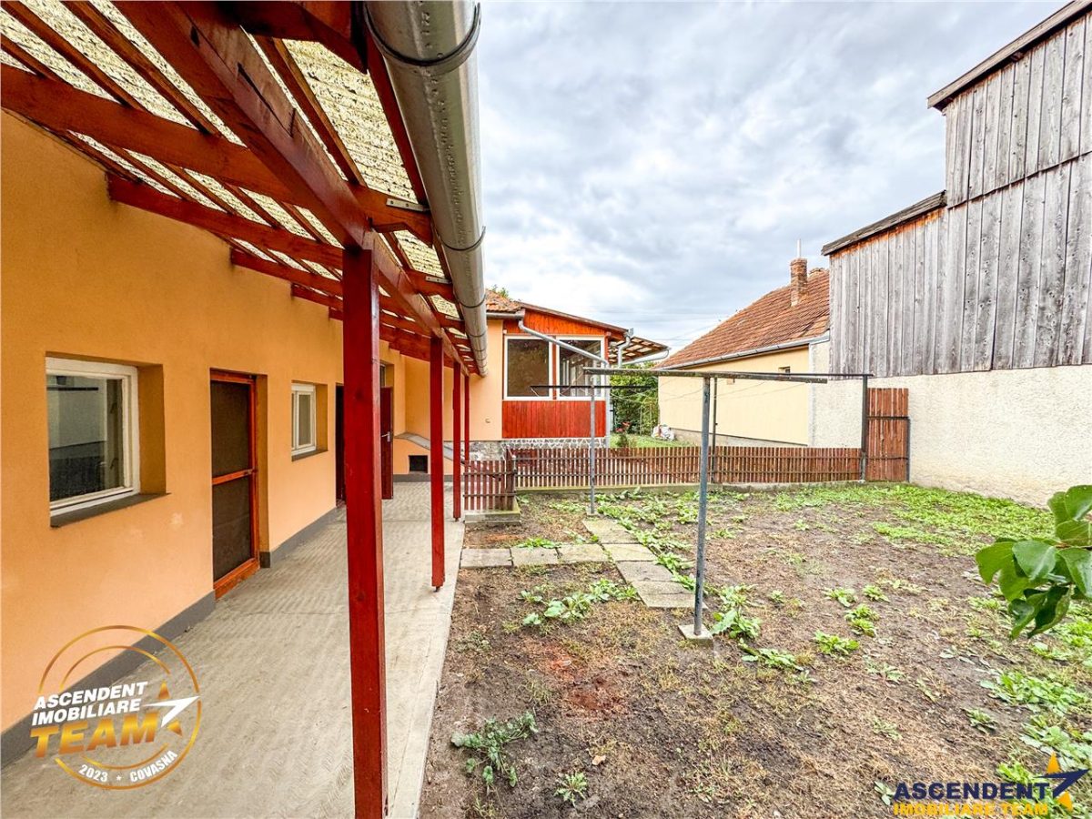 FILM&3D! Casa ospitaliera,curte si gradina asortata,arie linistita,Simeria,Sfantu Gheorghe - foto 23