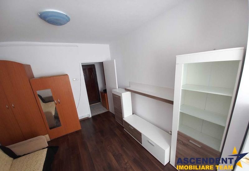 Garsoniera renovata, Astra, Brasov - foto 3