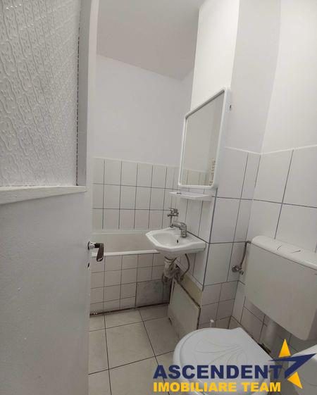 Garsoniera renovata, Astra, Brasov - foto 5