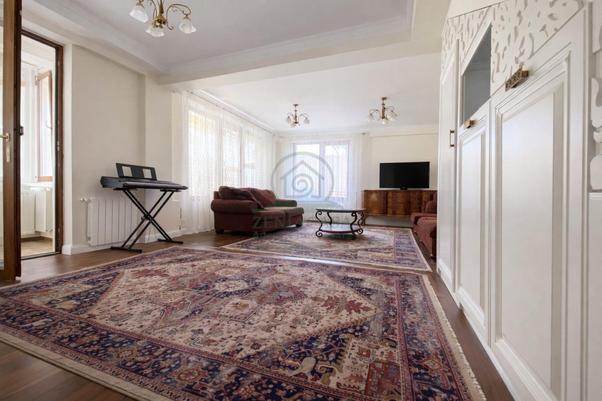 Apartament Centru Iasi pe doua nivele 120 mp + gradina 70 mp - foto 16