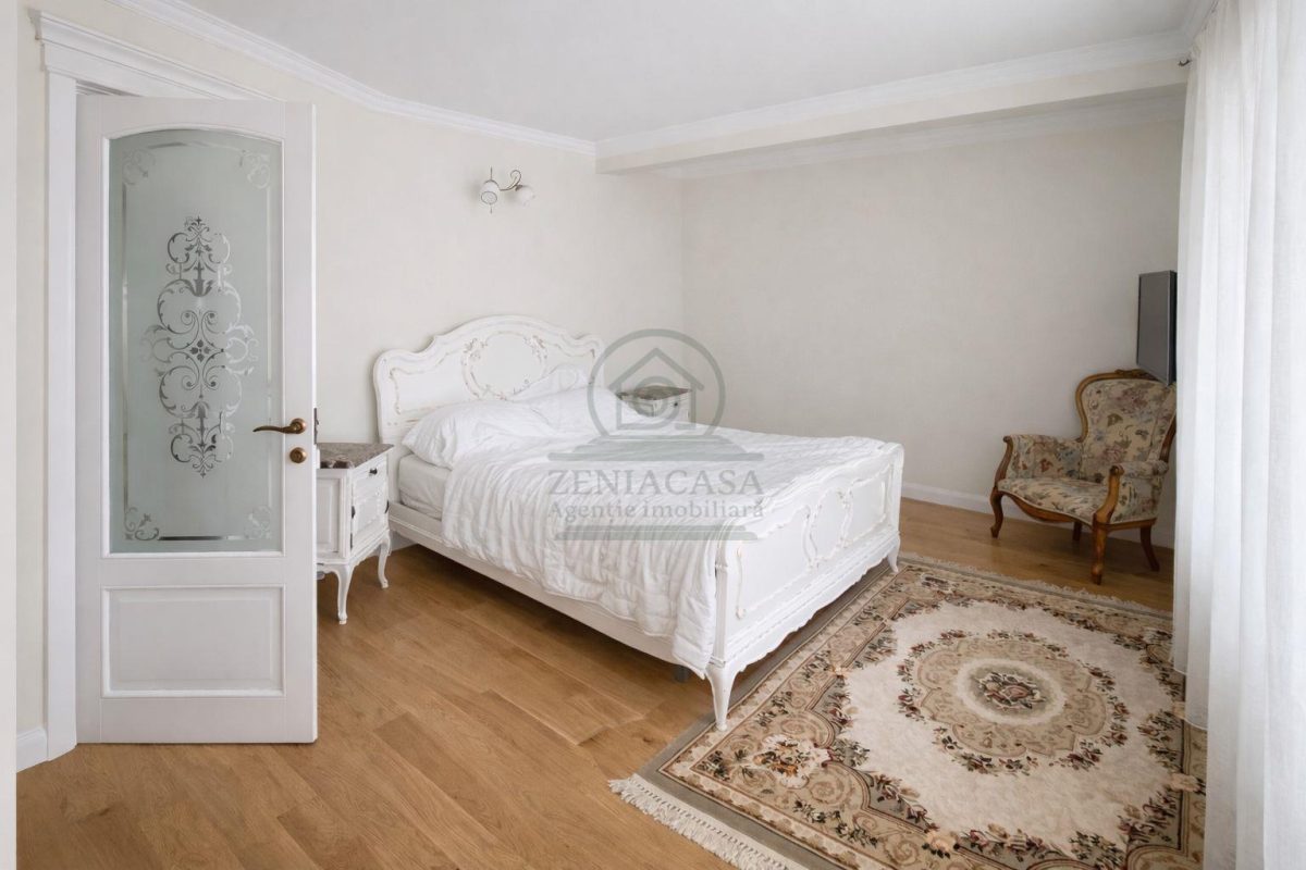 Apartament Centru Iasi pe doua nivele 120 mp + gradina 70 mp - foto 7