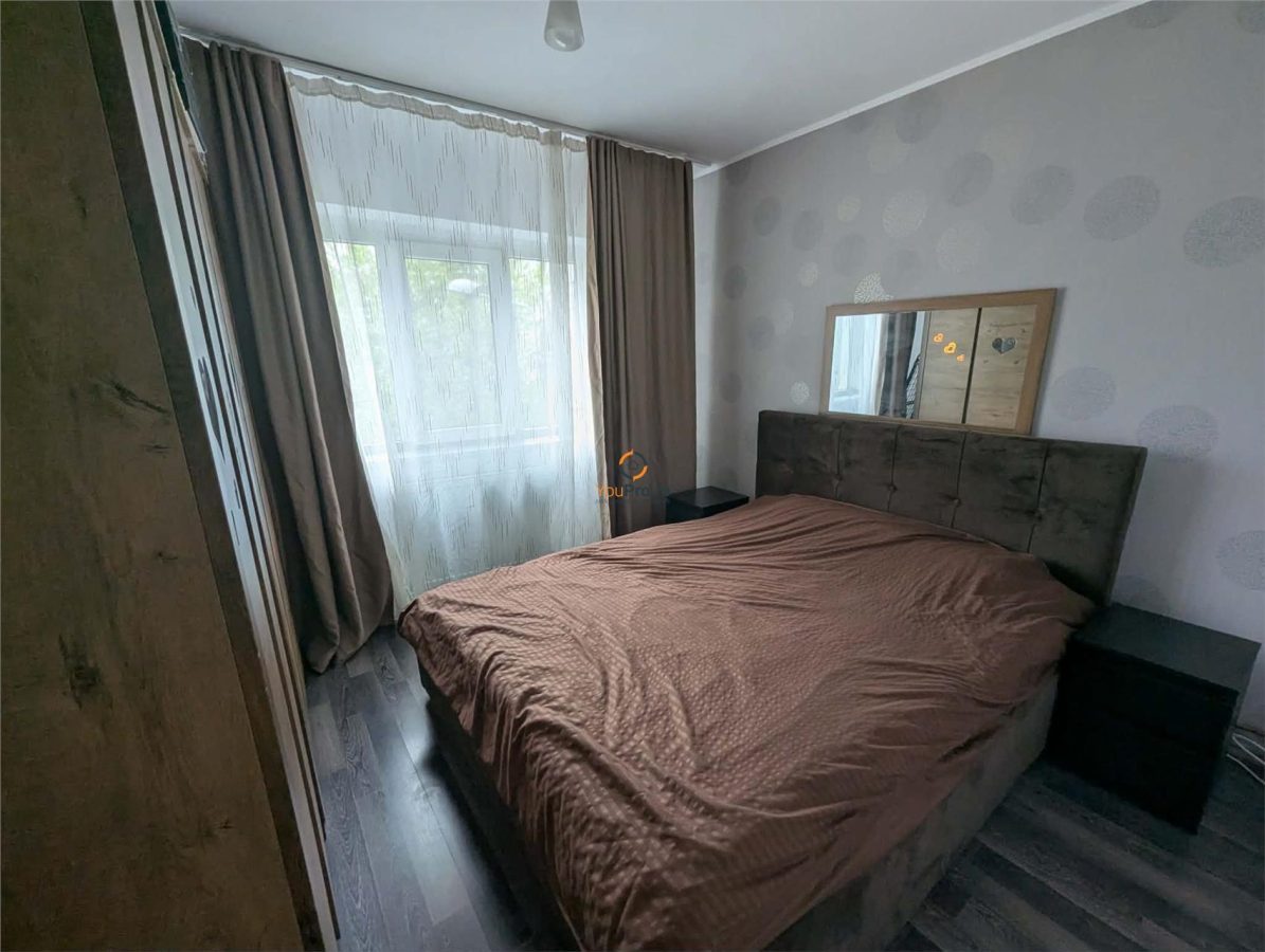 Decomandat 2 camere etaj 2 Zona Lipovei - foto 7