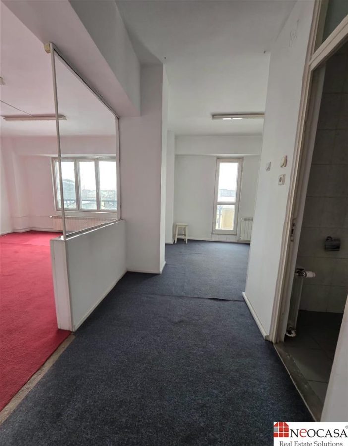 Garsoniera LUMINOASA â€“ Piata Alba Iulia-Burebista -39.40 mp - foto 3