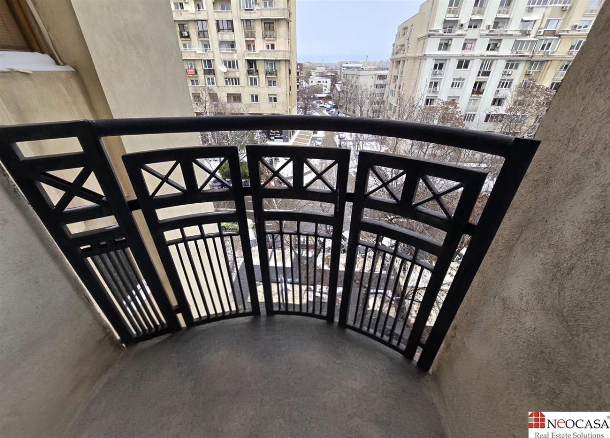 Garsoniera LUMINOASA â€“ Piata Alba Iulia-Burebista -39.40 mp - foto 4