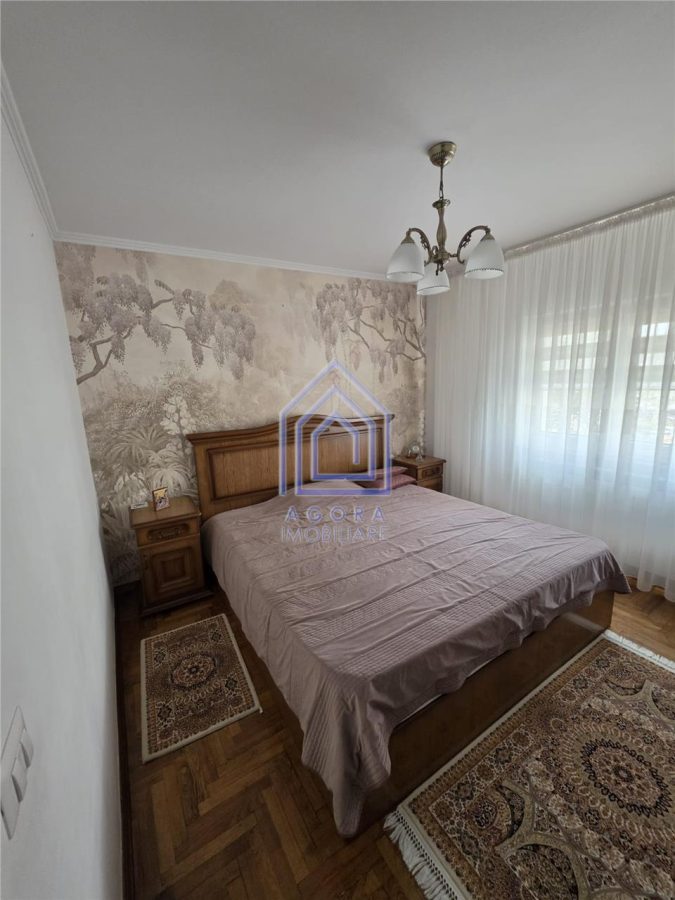 Apartament cu 3 camere - complet mobilat si utilat - foto 7