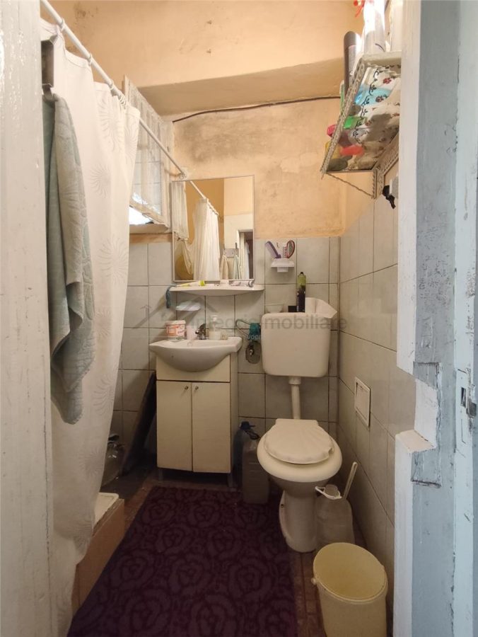 Casa 2 camere, zona centrala, strada Nicolae Jiga - foto 4