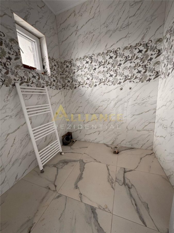 - Casa gata de mutare - 4 camere 3 bai + Pod - foto 13