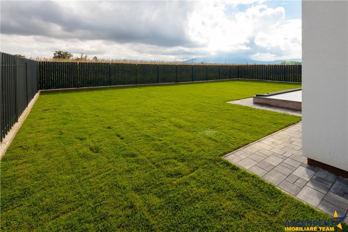 Imobil aparte, arhitectura deosebita, conditii avantajoase, Sanpetru - foto 14