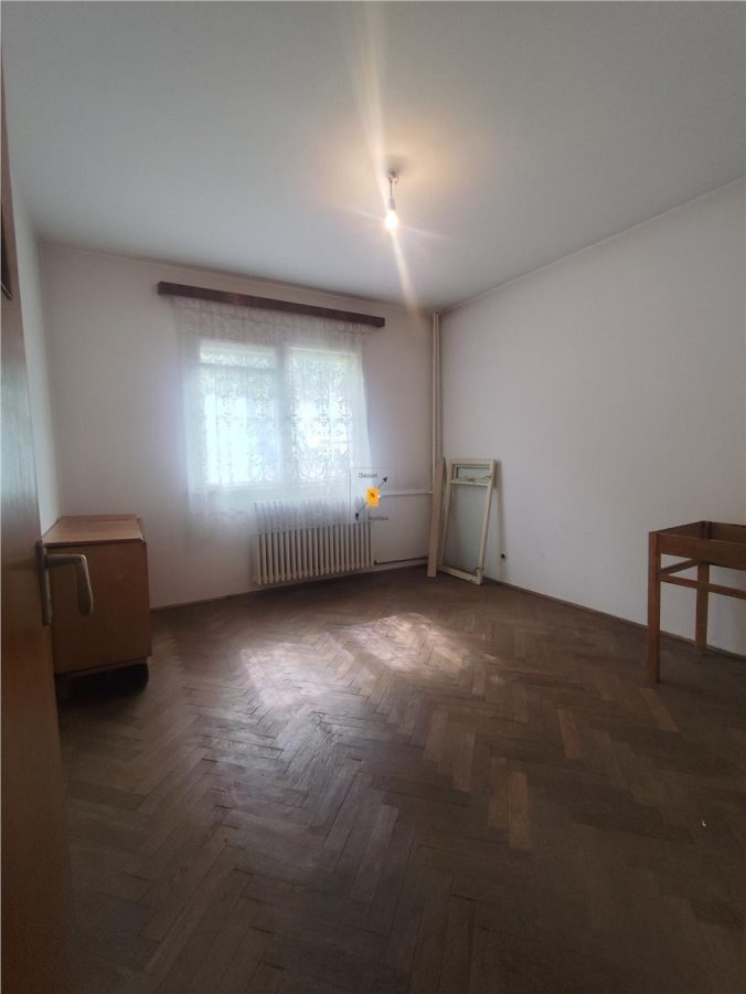 Apartament 2 camere zona Nord-Complexul Mic - 