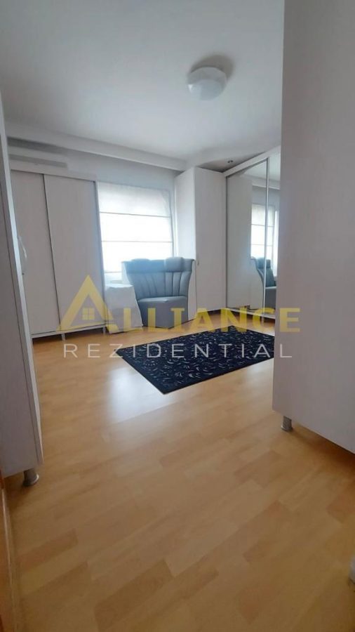 Berceni-Vila 7 Camere-Gata de Mutare - foto 24