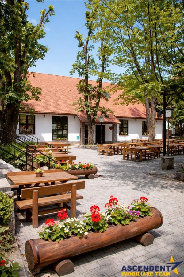 Complex Gastronomic:Afacere la cheie, Restaurant traditional secuiesc+teresa evenimente+carmangerie+ magazin+A - foto 14