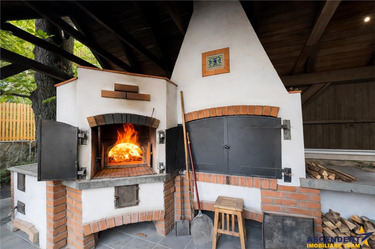 Complex Gastronomic:Afacere la cheie, Restaurant traditional secuiesc+teresa evenimente+carmangerie+ magazin+A - foto 25