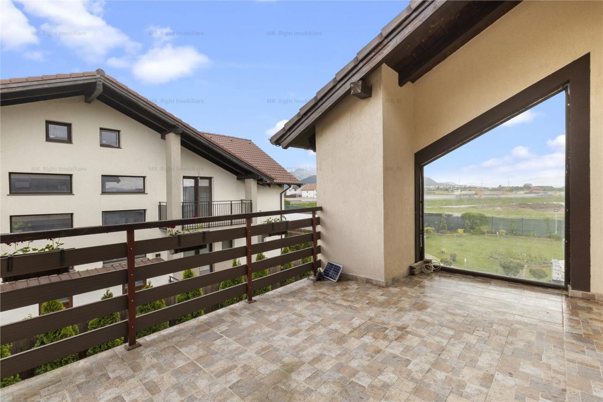 Comision 0% Vila superba in Sanpetru  5 camere si teren de 1644 mp - foto 12