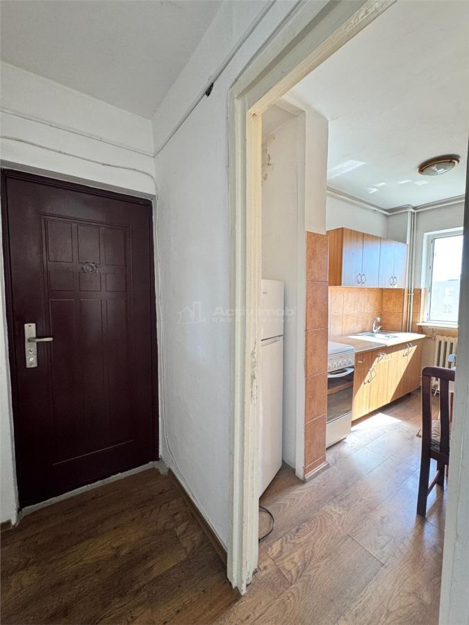 2 camere - Cioclovina - Etaj 3 - 