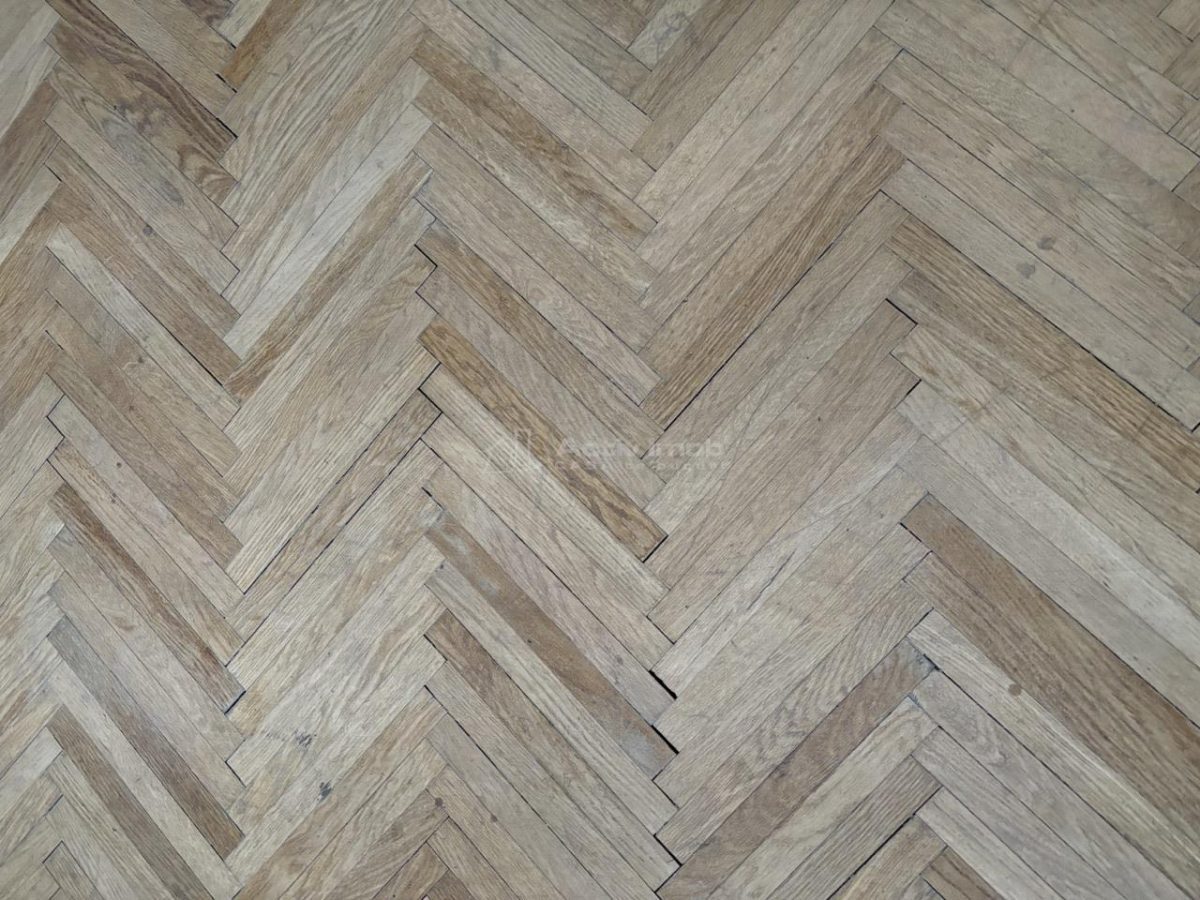 Apartament cu 3 camere - 91 mp utili -  centru - Locatie excelenta -  posibilitate de compartimentare in 2 unitati - foto 11