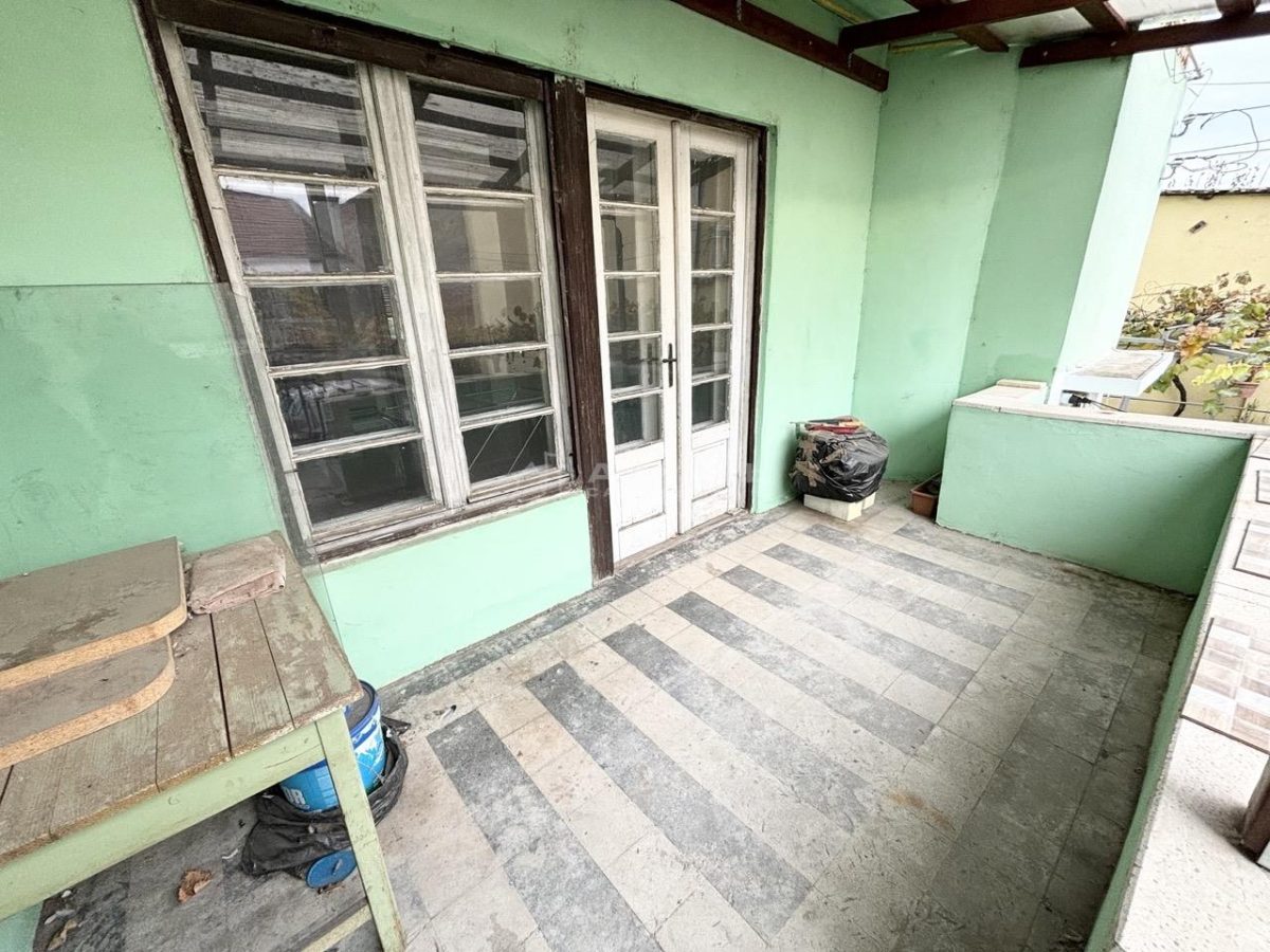 Apartament cu 3 camere - 91 mp utili -  centru - Locatie excelenta -  posibilitate de compartimentare in 2 unitati - foto 12